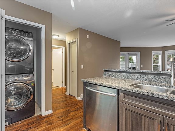 3rd image of 2733 Riffington Pl #102