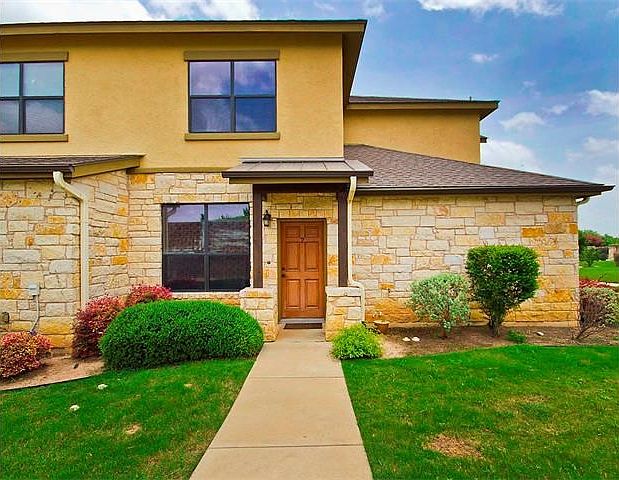 End 2-story unit!