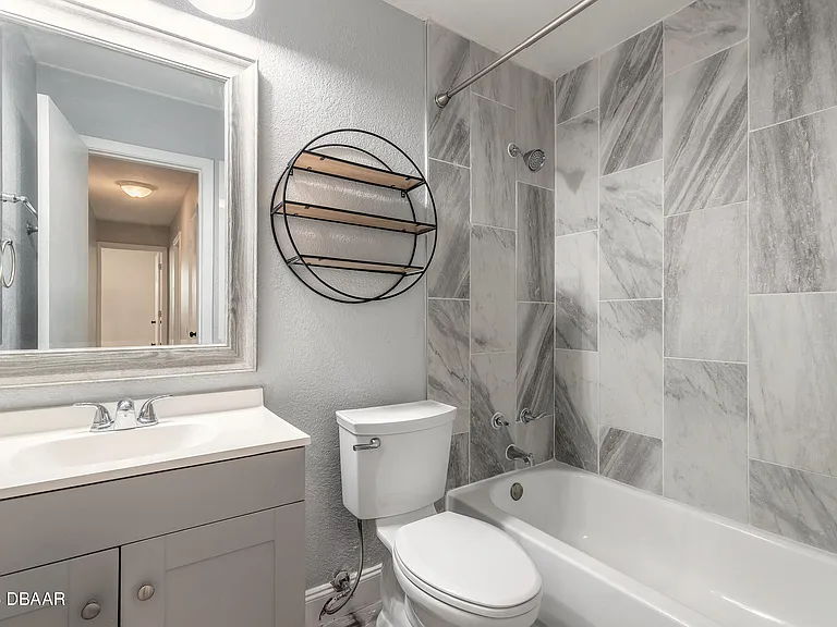 109 S Colorado Ave #A — Photo 20