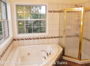 12 Harry Ct, Stafford, VA 22554