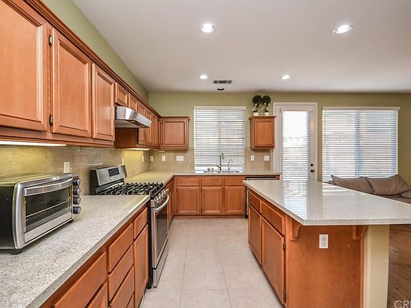 5th image of 27201 Cross Gate Ct