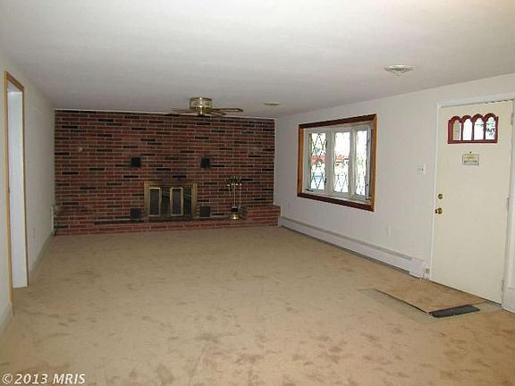 3rd image of 7855 Mayford Ave
