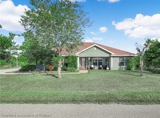 4606 Shamrock St, Sebring, FL 33872