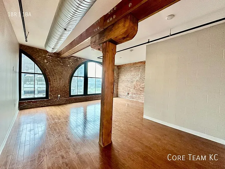 1223 Union Ave #404 — Photo 6