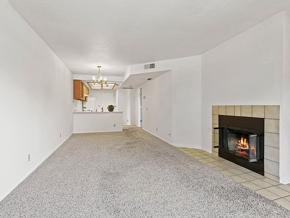 3rd image of 5226 Hemlock St APT 3