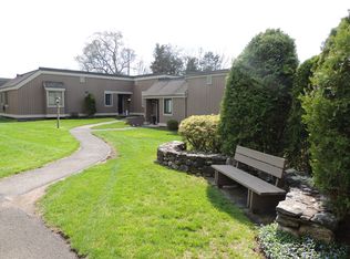 24 Heritage Cir #C, Southbury, CT 06488