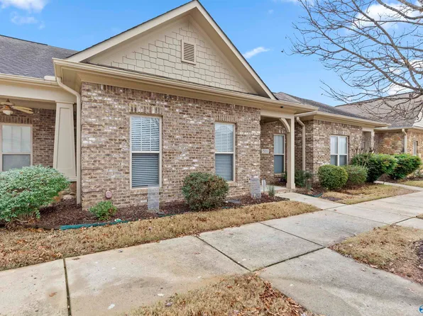 511 W Mossyleaf Dr SW, Huntsville, AL 35824