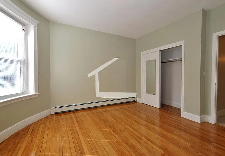 170 Winthrop Rd #5 — Photo 5