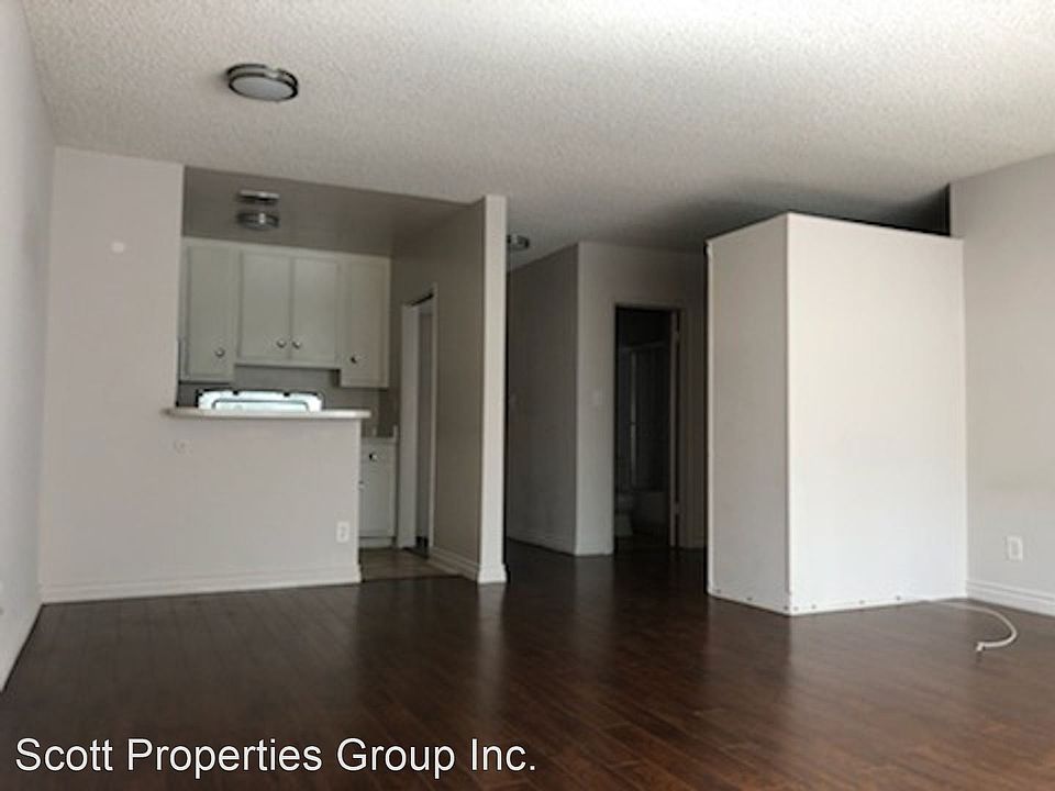 1st image of 10136 National Blvd #212