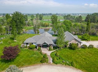 268 & 270 Golden Pond Dr, Hamilton, MT 59840