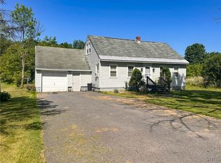 6653 Irish Rd, Marcy, NY 13403
