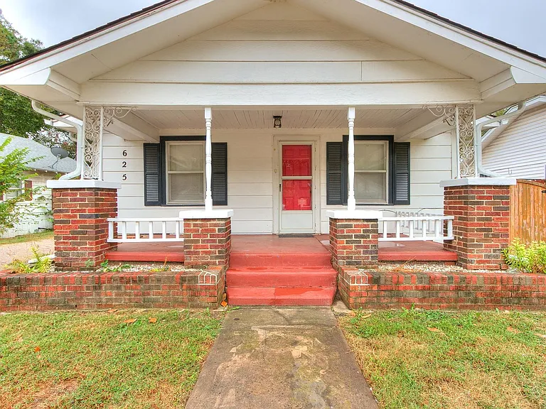 625 W Dewey St — Photo 23