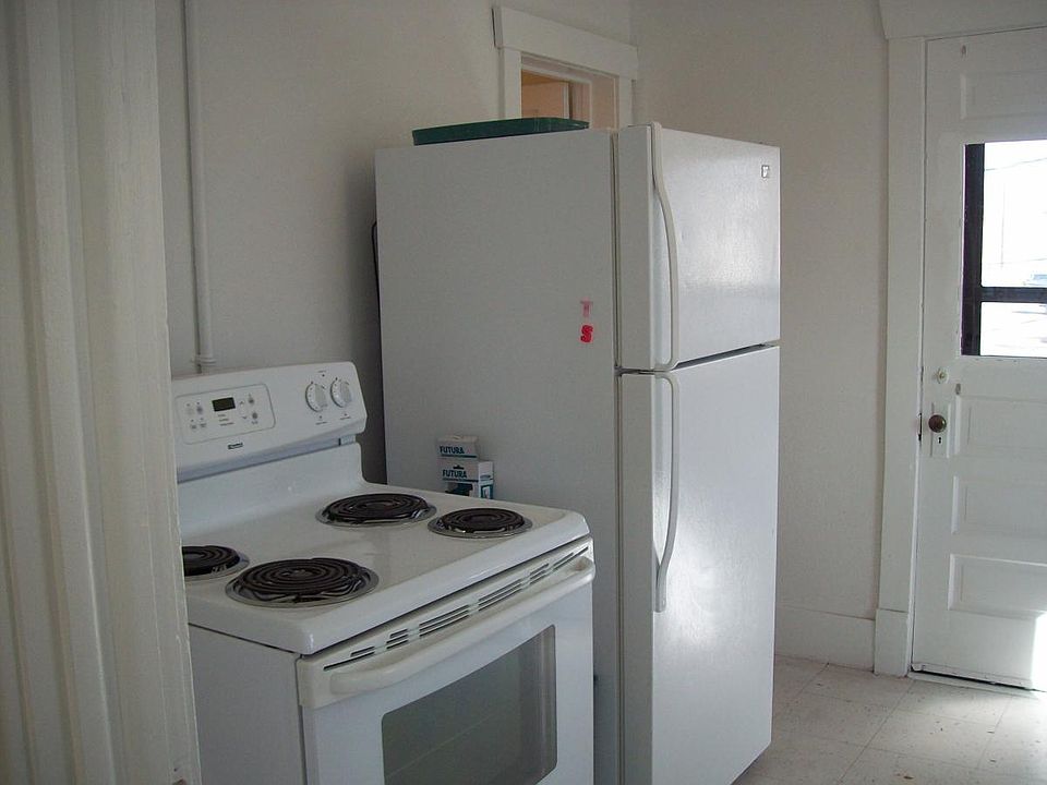 2nd image of 414 San Juan Ave Ste B