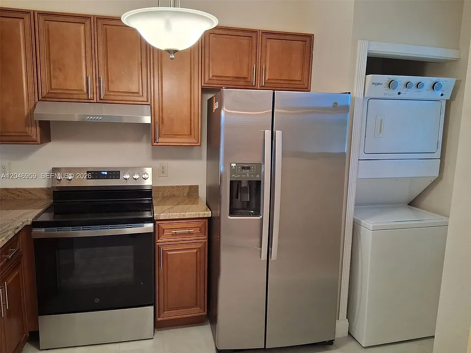 10907 Royal Palm Blvd #10907