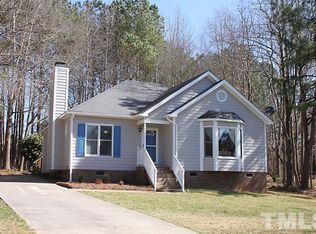 212 Deep Creek Dr, Clayton, NC 27520