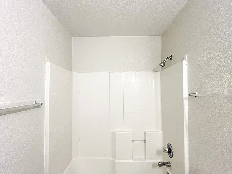 204 Dale Earnhardt Dr #A — Photo 20