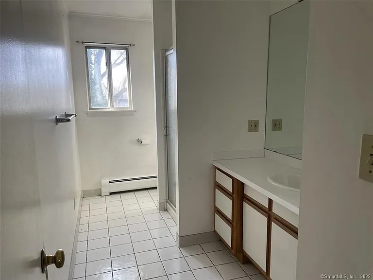 715 Black Rock Tpke #10 — Photo 7