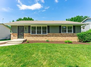 2713 Norway Pine Rd, Rockford, IL 61109