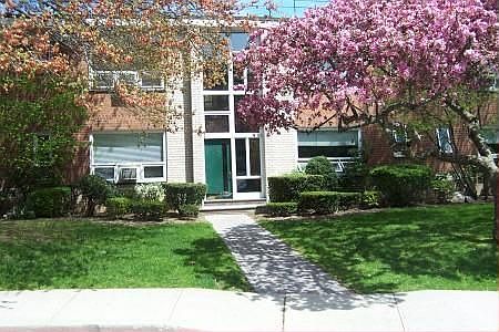 1st image of 24 Channing Pl