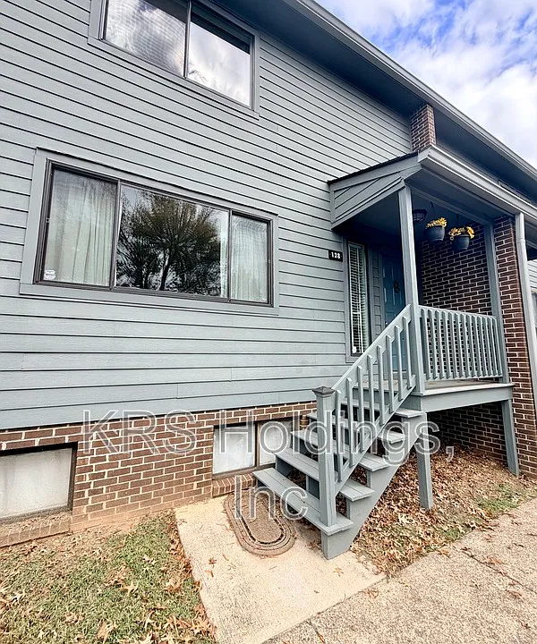 128 Harvest Dr