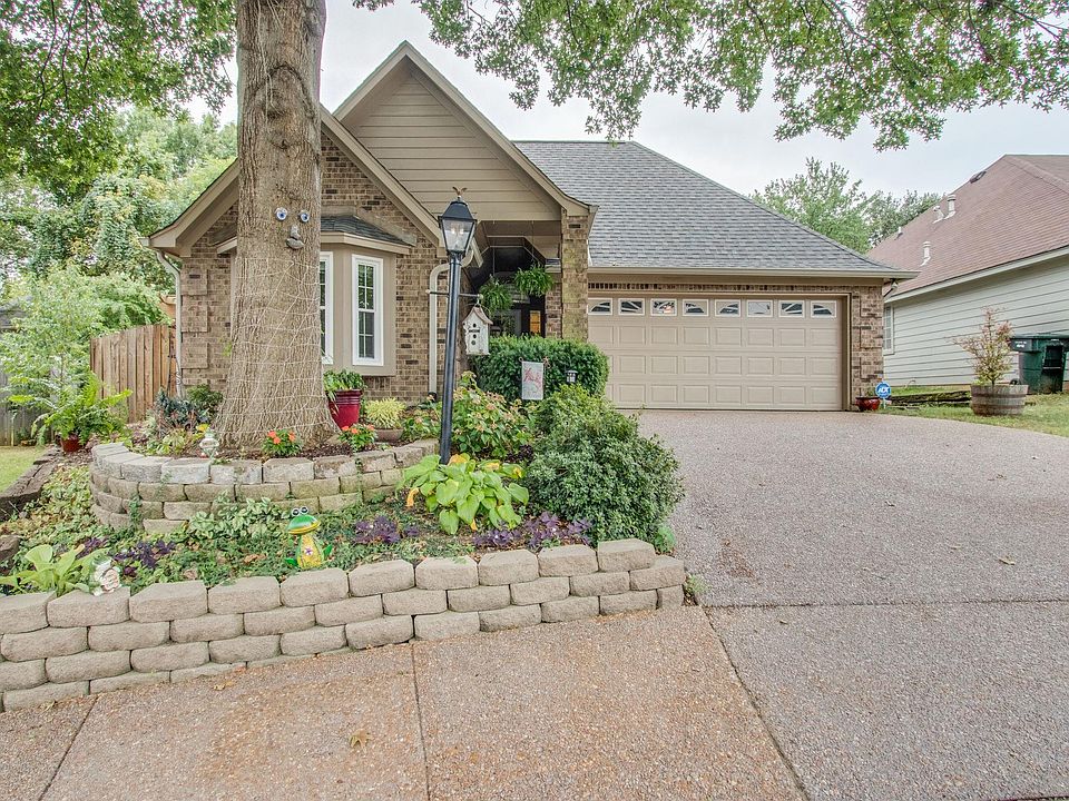 1st image of 3505 Greenwood Dr