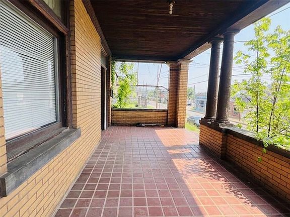 2nd image of 1514 5th Ave