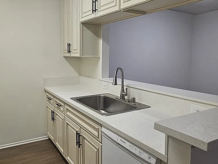 7320 Valmont St #5 — Photo 6