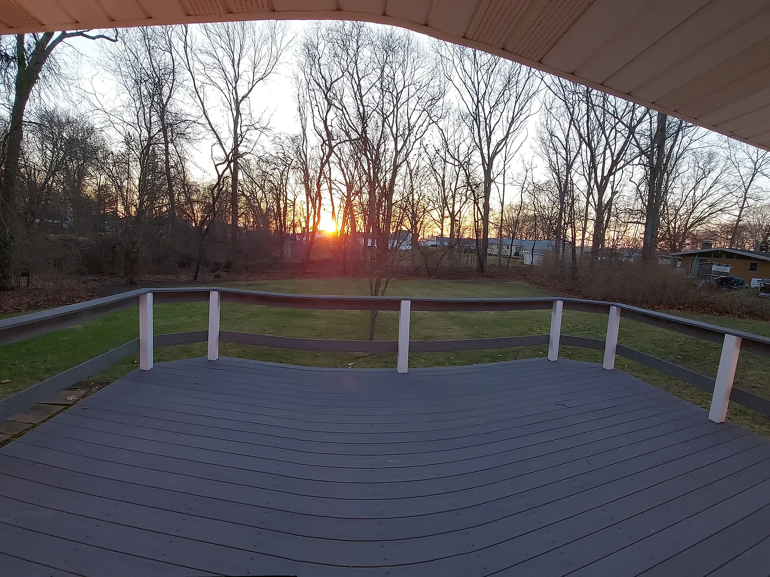 3 bed, 1350 sqft, $3,350 — Photo 3
