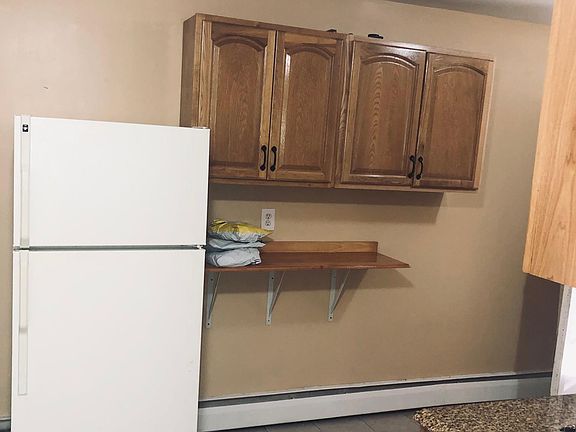 2nd image of 4163 De Reimer Ave #1F
