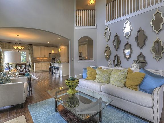 4th image of 379 Cloverbrook Way Ct #581