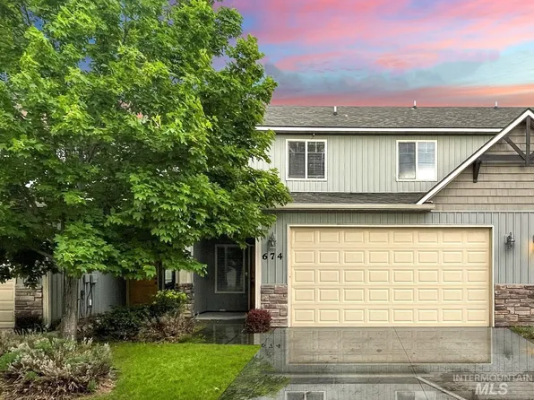 674 S Blue Pine Ln, Boise, ID 83709