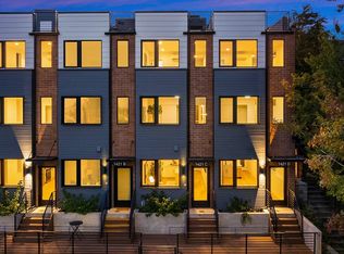1421 19th Avenue #D, Seattle, WA 98122