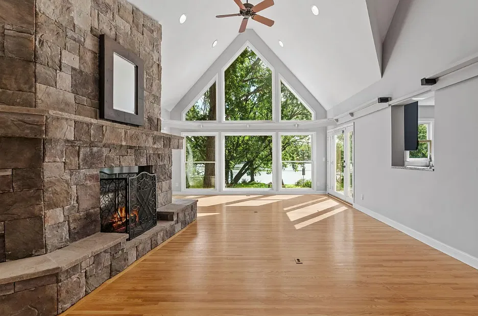 3 bed, 2785 sqft, $3,000 — Photo 4