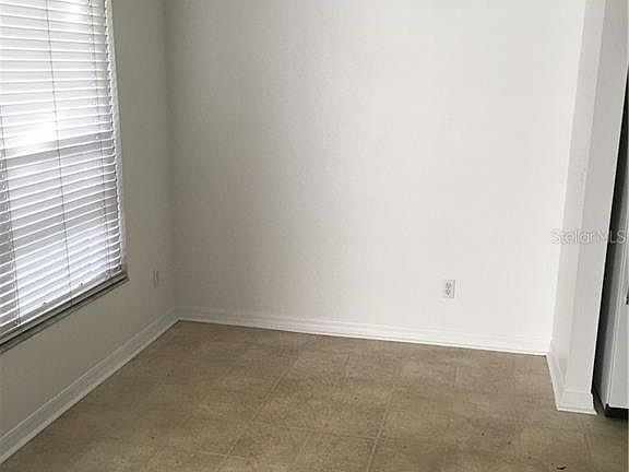 5th image of 203 Citrus Landing Dr