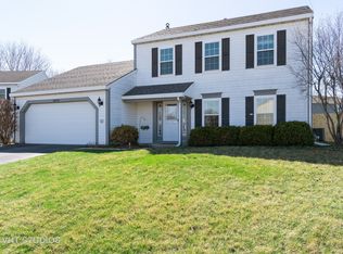 2s030 Essex Lane, warrenville, IL 60555