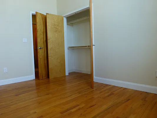 Rented by (Legacy) Coldwell Banker Kueber Realty  | media 15