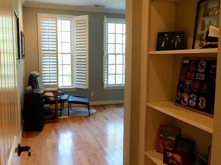 4721 Pleasant Ave — Photo 16