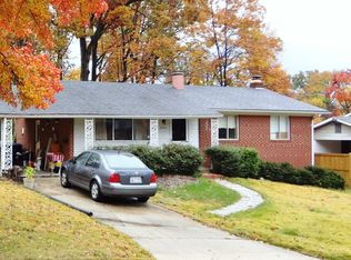 5805 Chestnut Hill Rd, College Park, MD 20740