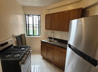 20 Metropolitan Oval, Bronx, NY 10462