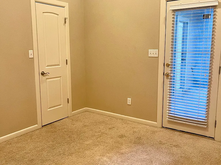1620 Cardinal Ave — Photo 17