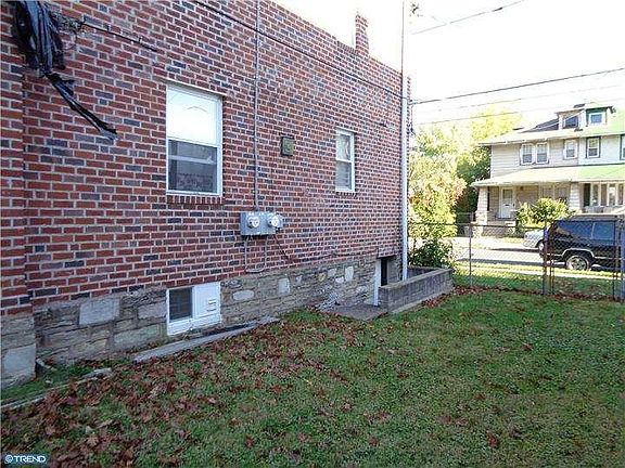 3rd image of 6451 Palmetto St