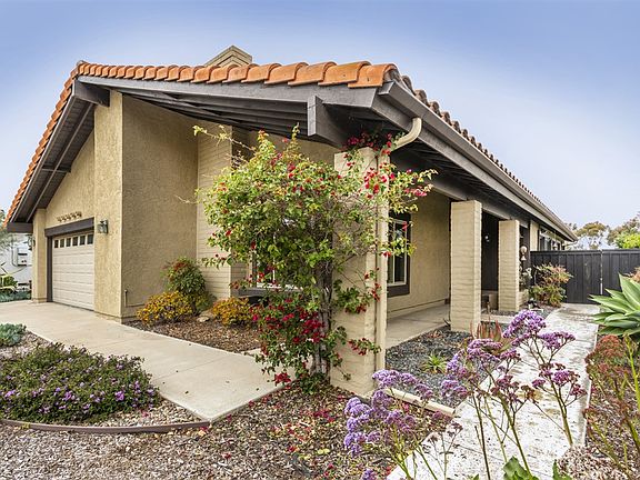 2nd image of 1266 Santa Luisa Dr