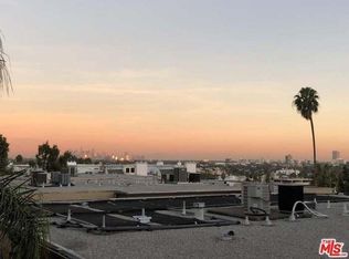 970 Palm Ave APT 302, West Hollywood, CA 90069