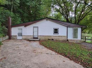 212 Amis Chapel Rd, Surgoinsville, TN 37873