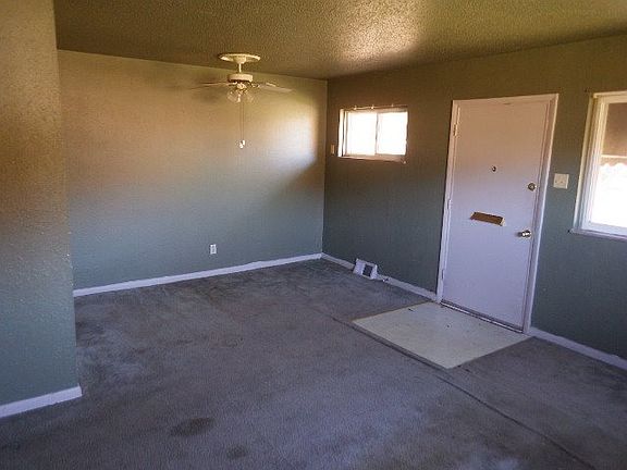 3rd image of 4517 Bessie Ave