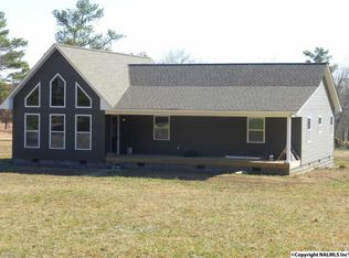 406 Valhalla Rd SE, Fort Payne, AL 35967