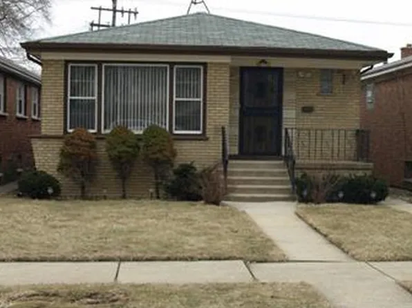 15921 Woodbridge Ave, Harvey, IL 60426