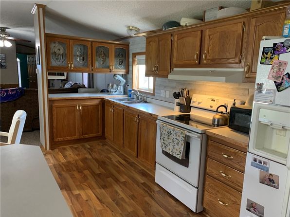 703 Craddick St, Tower Hill, IL 62571