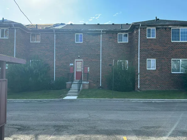 25361 Shiawassee Cir APT 202, Southfield, MI 48033