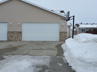 712 3rd Ave NE, Dilworth, MN 56529